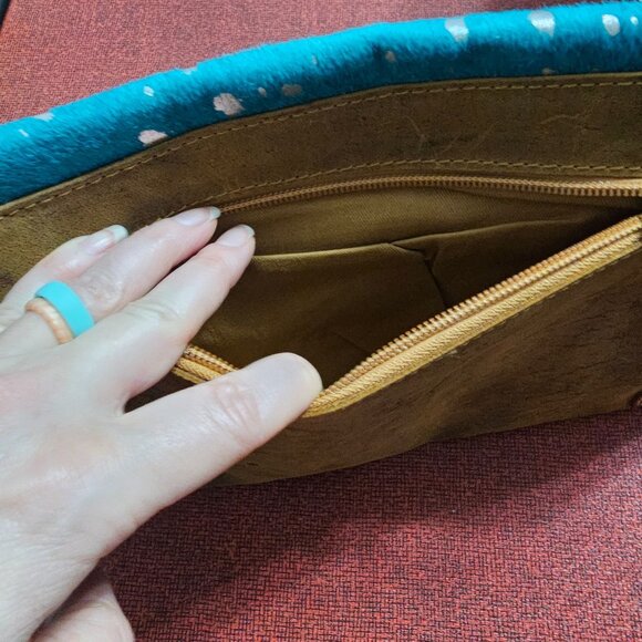 American Darling Cowhide Leather Clutch Purse Western Gold Metallic Accent - Picture 4 of 12